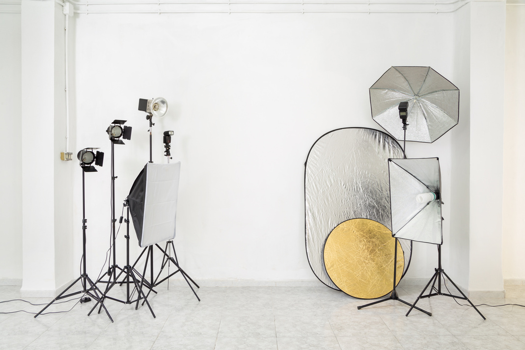 Photography studio, flash and lighting gear